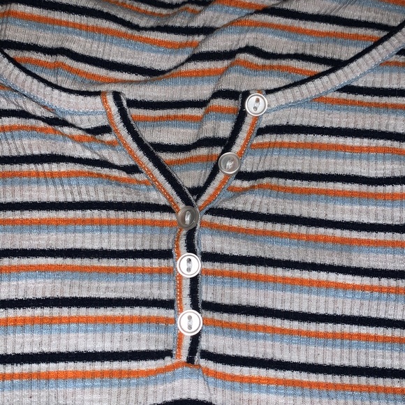 Stripped Tee - Picture 3 of 3